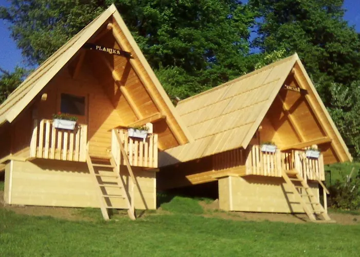 农家乐 Farmglamping Planika - Encijan